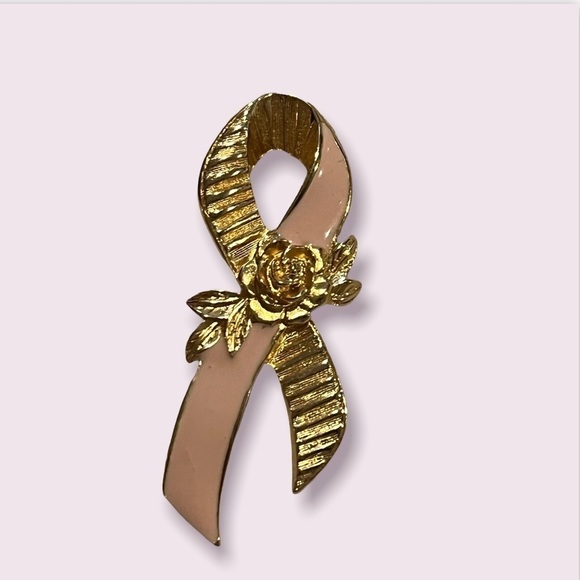 Avon Jewelry - AVON Breast Cancer‎ Awareness Pin